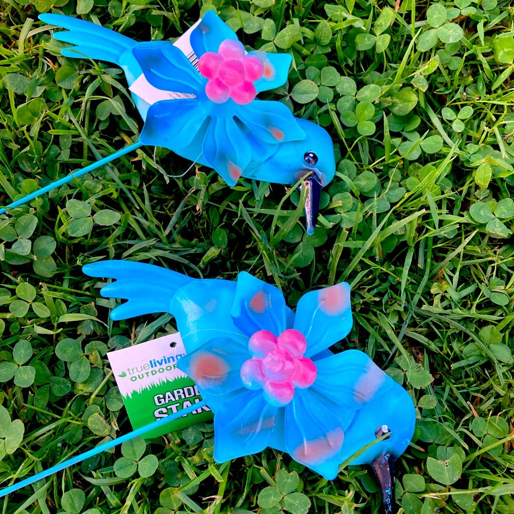 NWT Bundle Blue Bird Wing Spinning Spinners Garden St